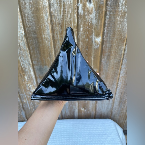 Chanel pyramid purse - Picture 10 of 16